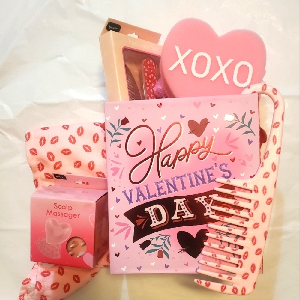 Valentine's Day Gift Set - Pink & Red